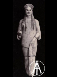 Atene, Museo dell'Acropoli, Kore.<br>Fot.: Edizioni Alinari, Firenze.<br>Data ripresa: 1930 ca. <br>Fondo Lugli, inv. 73926